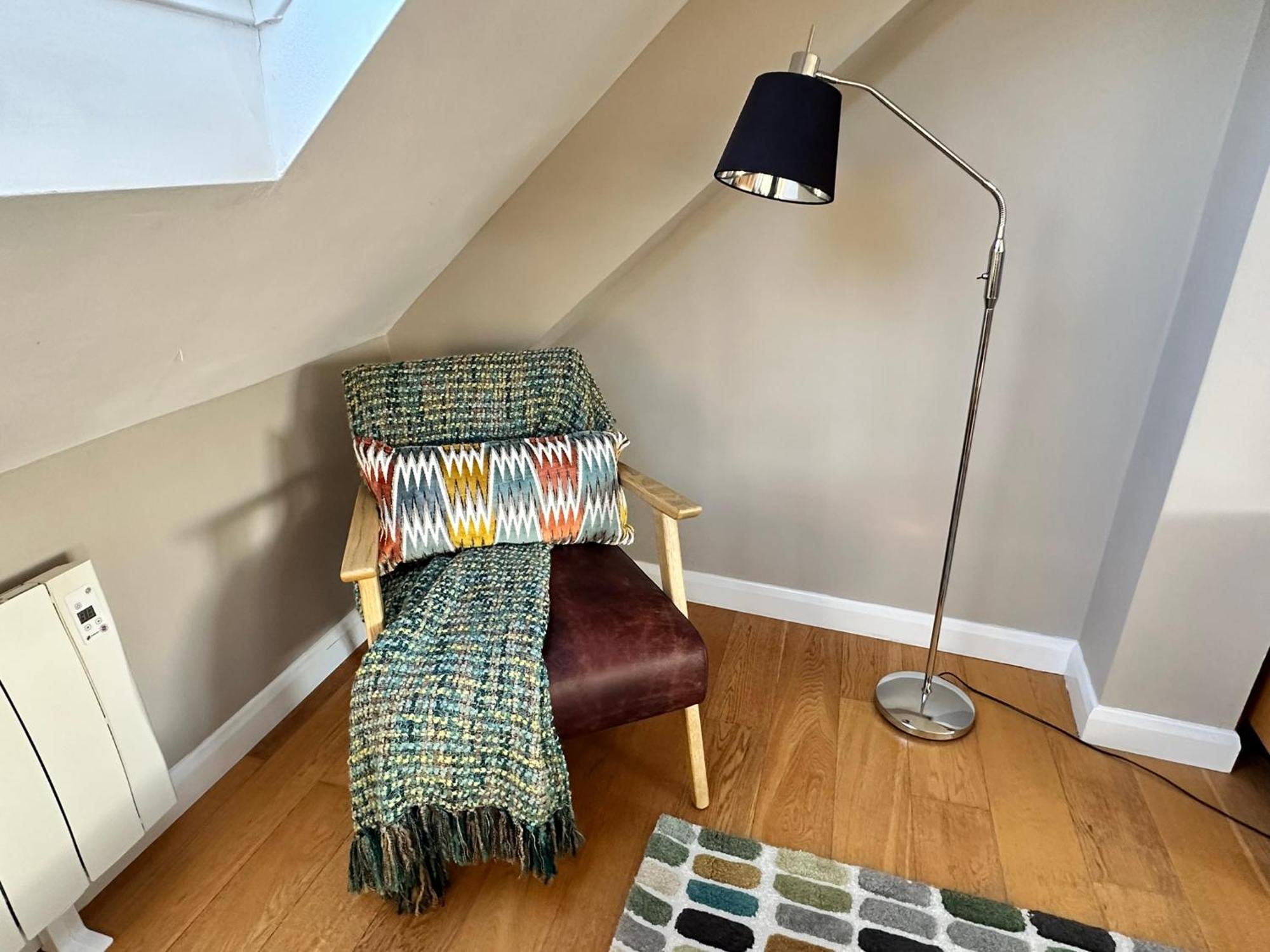 The Courtyard 2 Bedroom Apartments In Central Windsor With Parking Zewnętrze zdjęcie